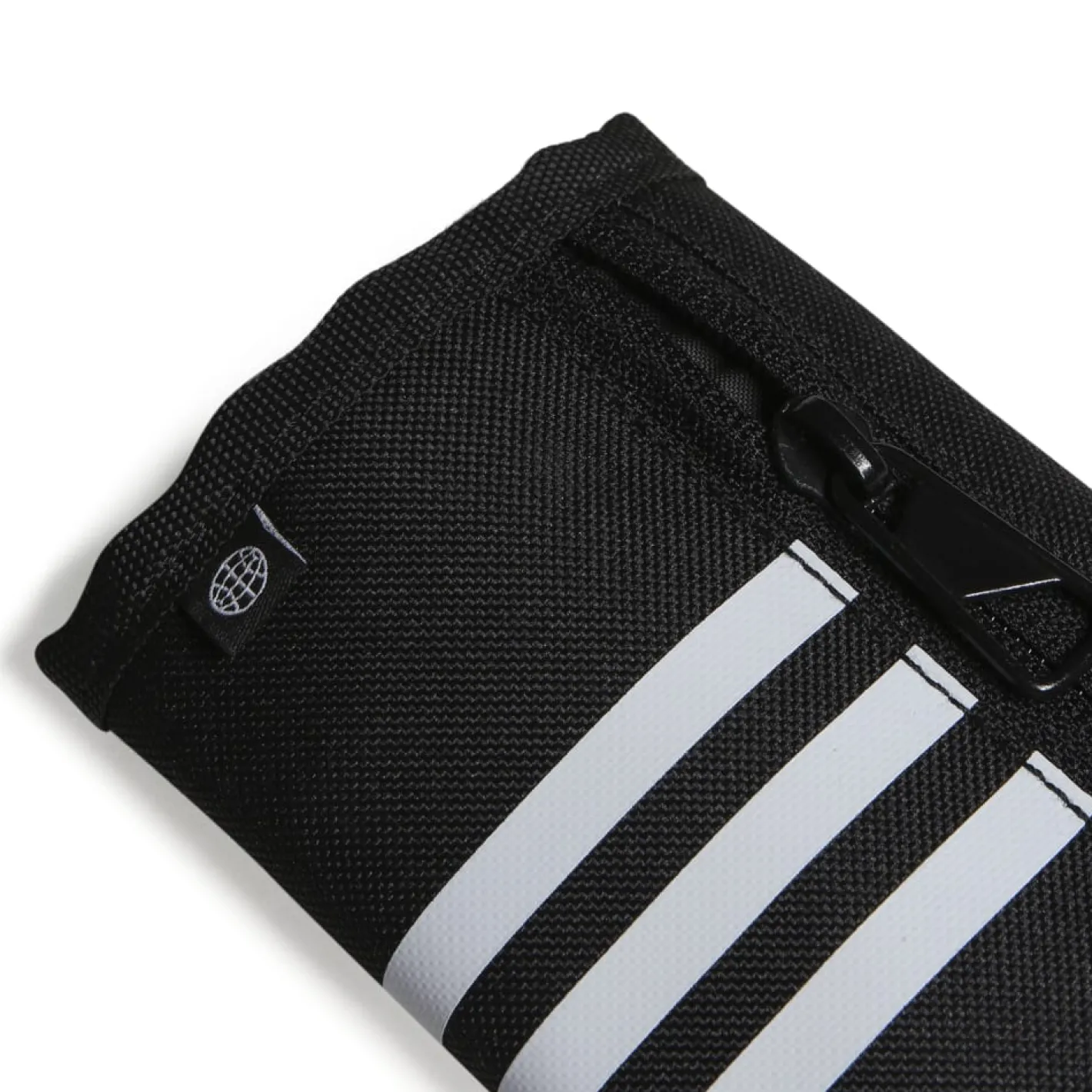 adidas_essential_training_3.webp Laukkuja<Adidas Essential Training Wallet