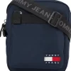 Laukkuja<Tommy Jeans pieni reporter olkalaukku